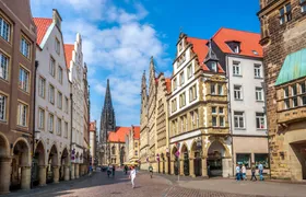 Self guided tour with interactive city game of Münster