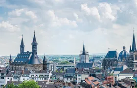 Self guided tour with interactive city game of Aachen