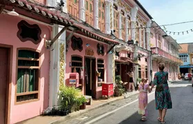 Phuket guided tour including Wat Chalong temple and town