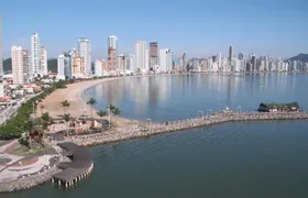 Balneario Camboriu guided tour from Florianópolis