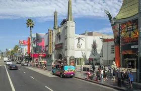 Hollywood sightseeing and celebrity homes tour from Santa Monica