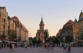 Explore Timișoara's photogenic highlights with a local