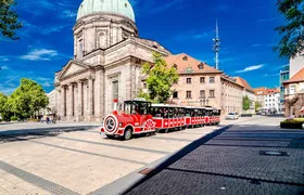 Nuremberg City Tour with the Bimmelbahn Departure from the Schönen Brunnen