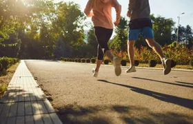 Small-group guided running city tour in Kassel- Mitte