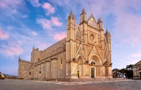 Orvieto panoramic electric minibus tour