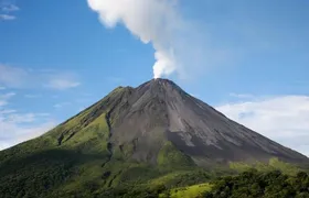 Day Trip from San Jose to Arenal Volcano & Baldi Hot Springs