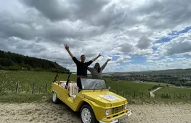 Grands Crus tour in e-Mehari and Chablis wine tasting